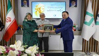 آیین گرامیداشت روز پزشک در بیمارستان سرطان برکت